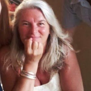 Meet your Posher, Robyn parker